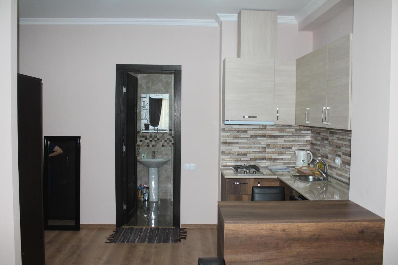 Lali'S Apartment Tiflis Exterior foto